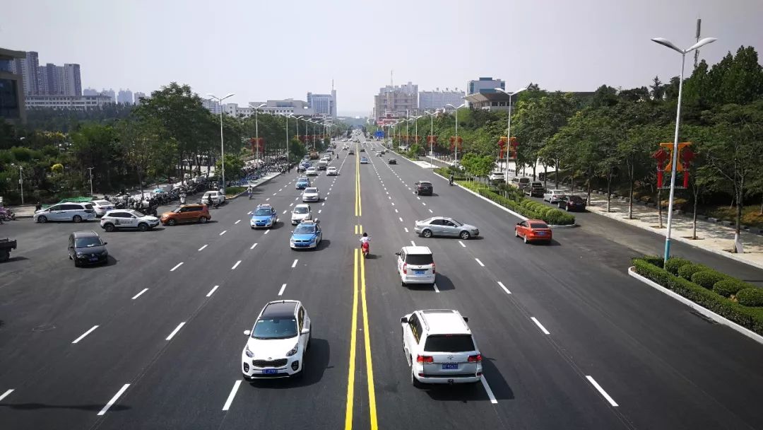 喜讯文博路提前通车双向八车道