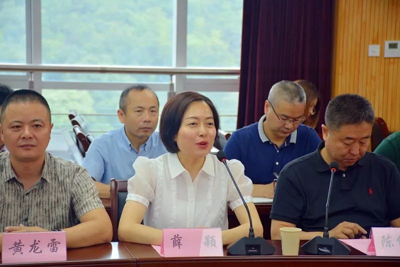 姜宗羽在致辞中表示,委托优质民办学校管理公办学校办学,对瑞安教育