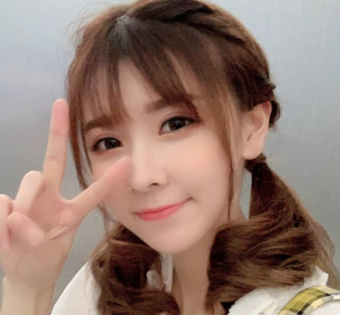 名单内,却有一个观众意想不到的名字,那就是lgd主持人陈思琦(nara),说