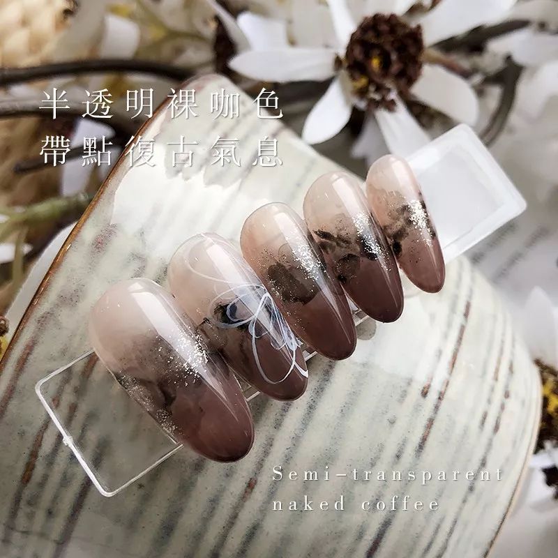 每日一新 | 第1889期:蜂蝶随香