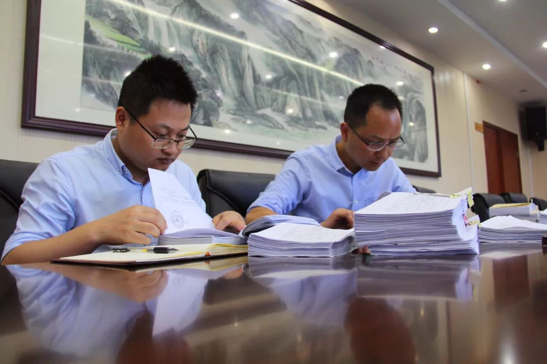 纪法红线丨鱼和熊掌欲兼得垫江这名两栖干部被查处