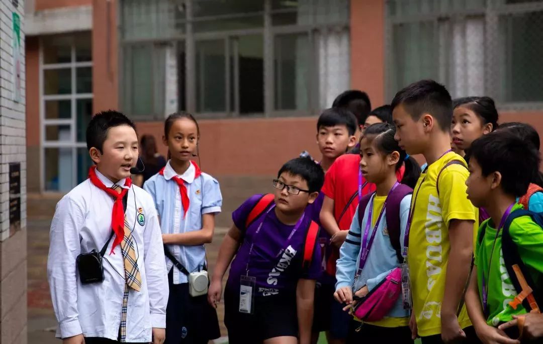 游学资讯香港浸会大学附属学校王锦辉中小学师生到访四川师范大学附属