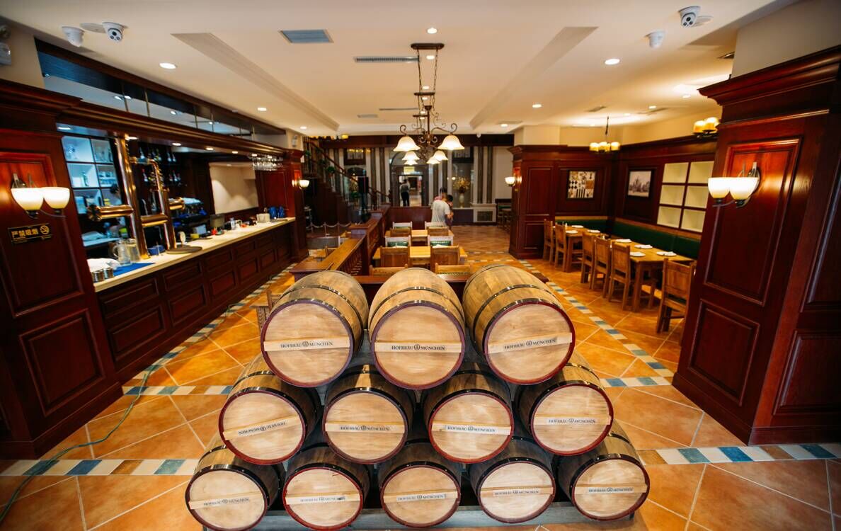 济南这家德国餐厅值得打卡!啤酒麦香四溢,香肠肉嫩咸香