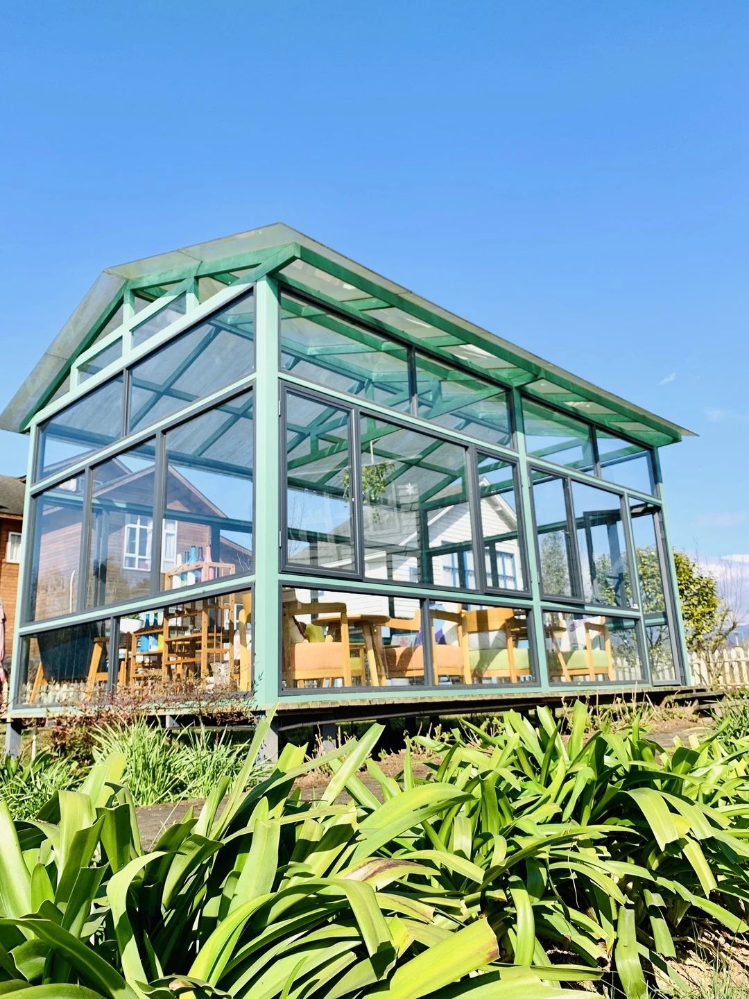 葡萄庄园最受欢迎的莫过于 玻璃阳光房