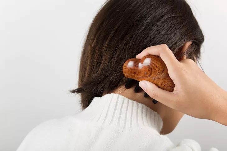 梳头也能养生你不会不知道吧