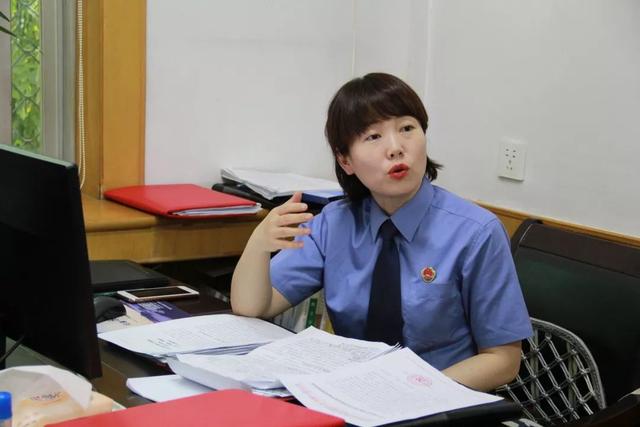 扫黑除恶进行时61典型人物卢瑜奋战在扫黑除恶一线的巾帼之花