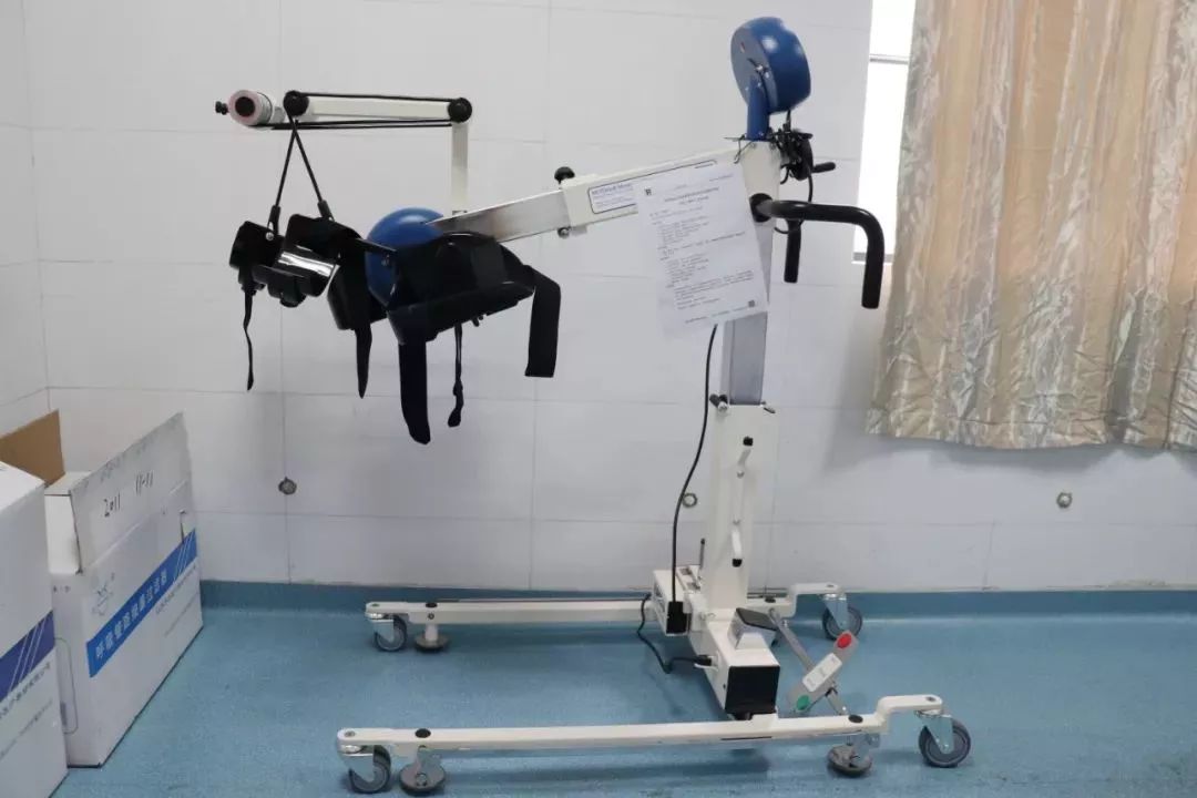 渐进式等张肌力训练器 -- 上肢智能等速训练器 -- motomed肢体康复