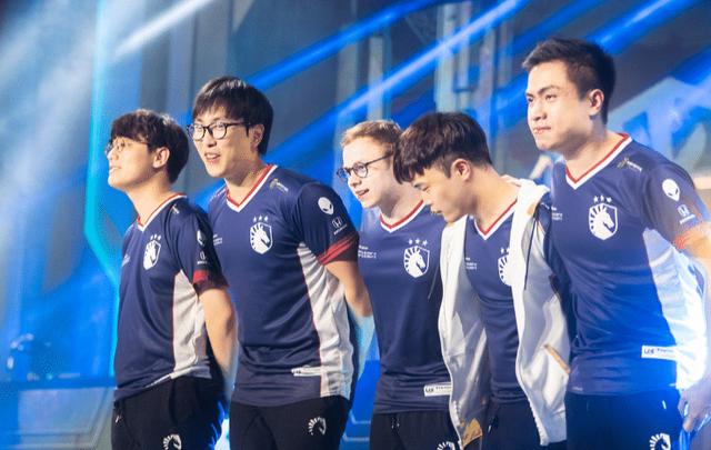 八周年,八年里,doublelift转战过过clg,team solomid等北美豪门俱乐部