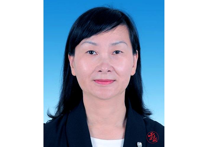 经研究,该同志拟提名为迪庆州人民政府副州长人选,拟任州公安局局长.