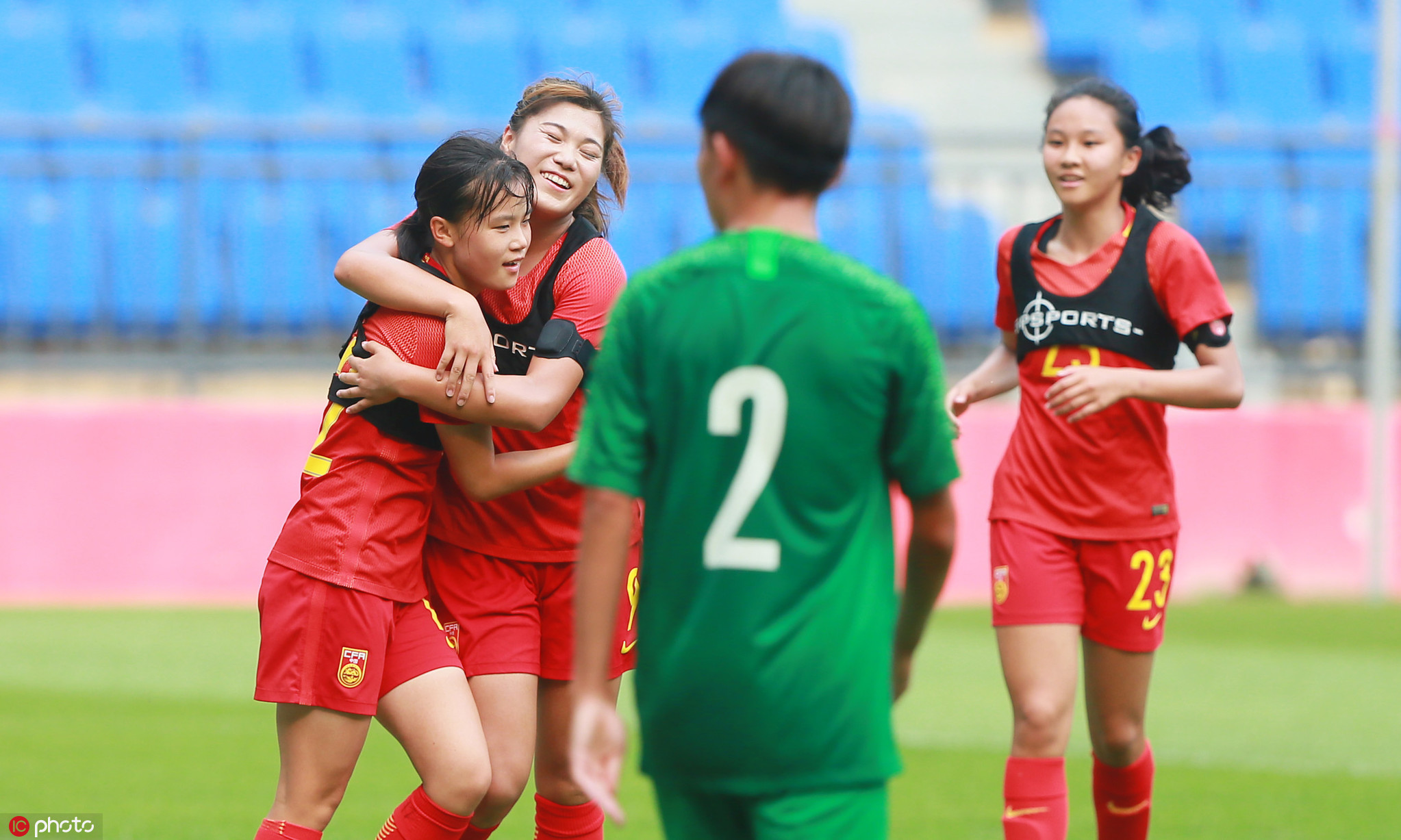u18女足天津集训与国安青年队进行友谊赛