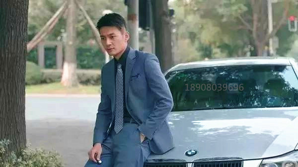 就像《欢乐颂》里面的王柏川,因为不想让自己喜爱的人和想要合作的