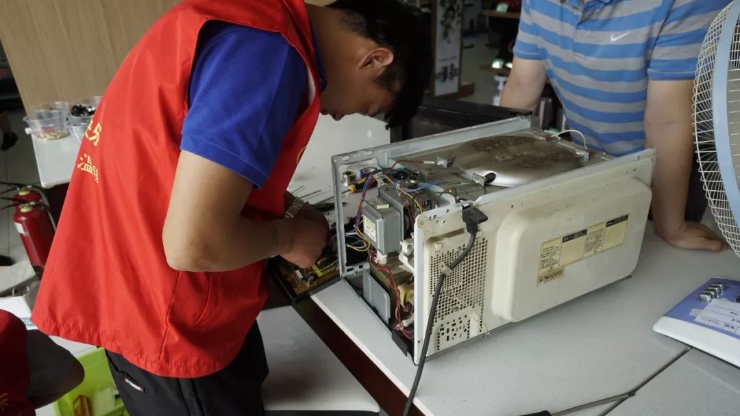 涿州每月8号,18号,28号可以免费维修小家电啦!