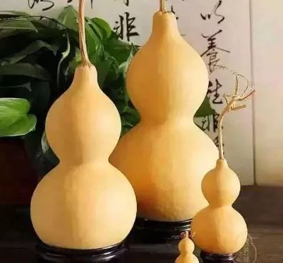 本葫芦药灸的特点通过特制的排烟系统,既有效利用艾烟通窜力强,走三阴