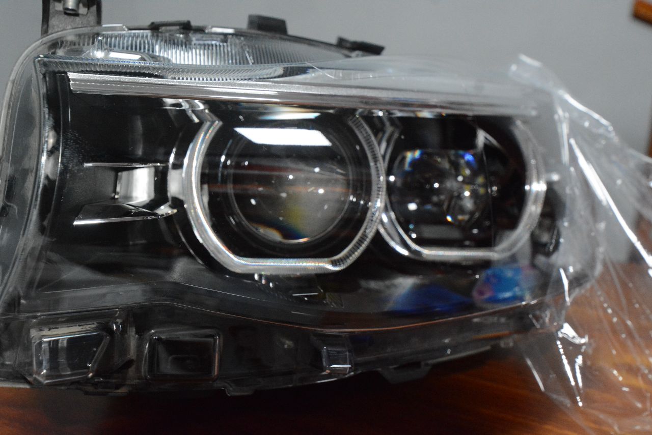 就是喜欢四透镜的感觉宝马3系gt在长沙美光改灯升级四透镜大灯就是不