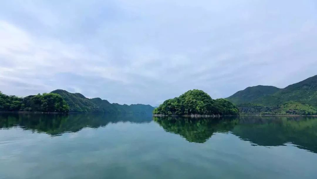 【打卡網紅鎮】溫嶺石塘 | 打卡馬卡龍小鎮小箬村,洞下沙灘,品長潭湖