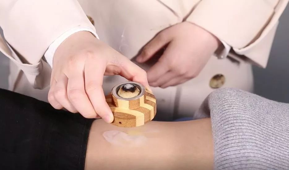 特色鲜明实用有效的湖湘隔药饼灸