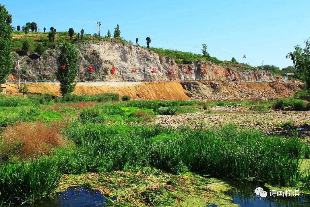 林州临淇镇联庄村小桥流水人家这个村庄美如画
