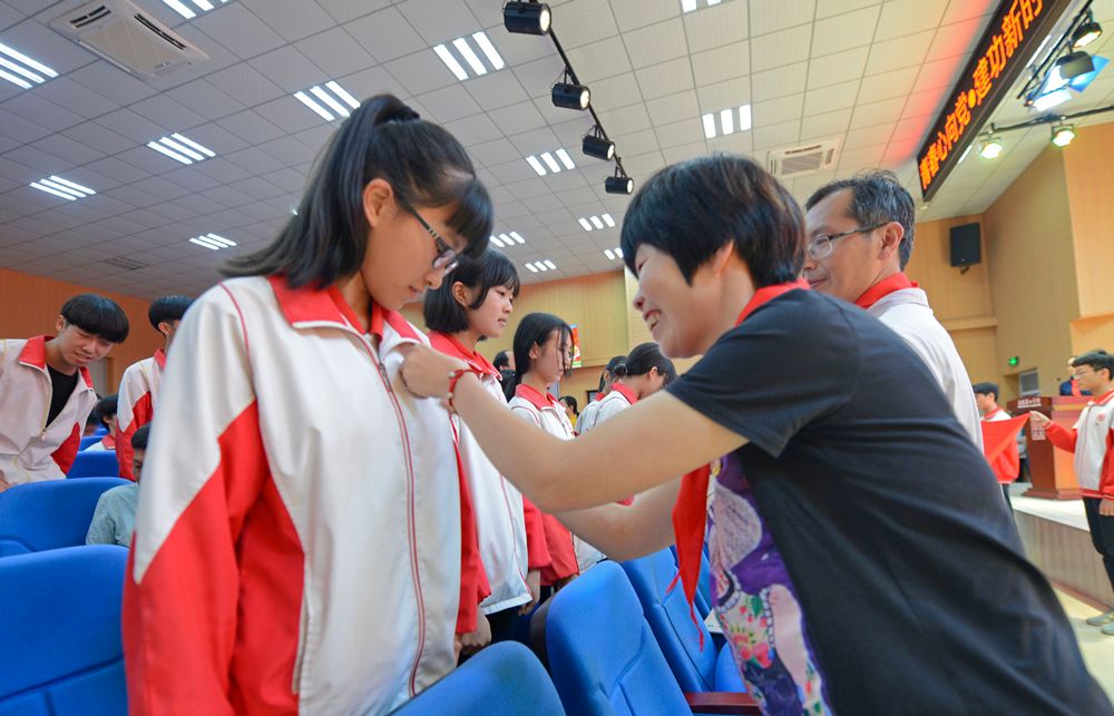 总第596期【考前提醒】泉港二中"垃圾不落地,考场更美丽"倡议书