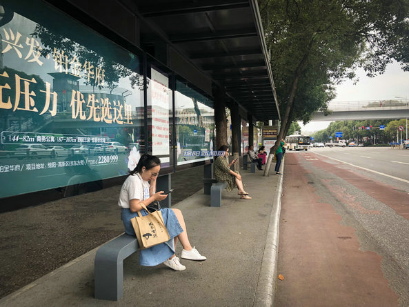 绵阳汽车总站公交站台停用市民称不方便公交公司回应