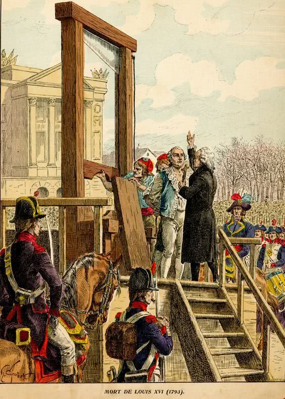 仅在法国大革命时期,就有超过六万人上了断头台,最出名的是法王路易