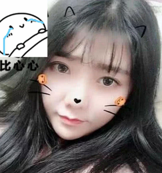 不露脸的小团团美照曝光,真实颜值太惊艳,难怪能取代呆妹儿!_操作