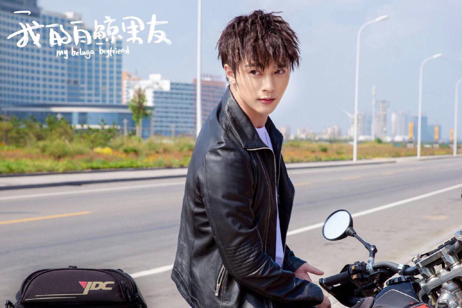 原创我的白鲸男友李俊辰王瑛瑛合体撒糖清新奇幻人鲸恋浪漫开演
