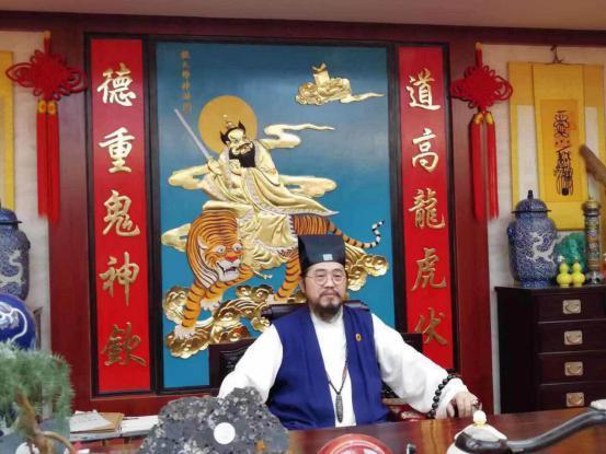 龙虎山天师府罗鸿道长深圳正一会馆致力于:传承中华上