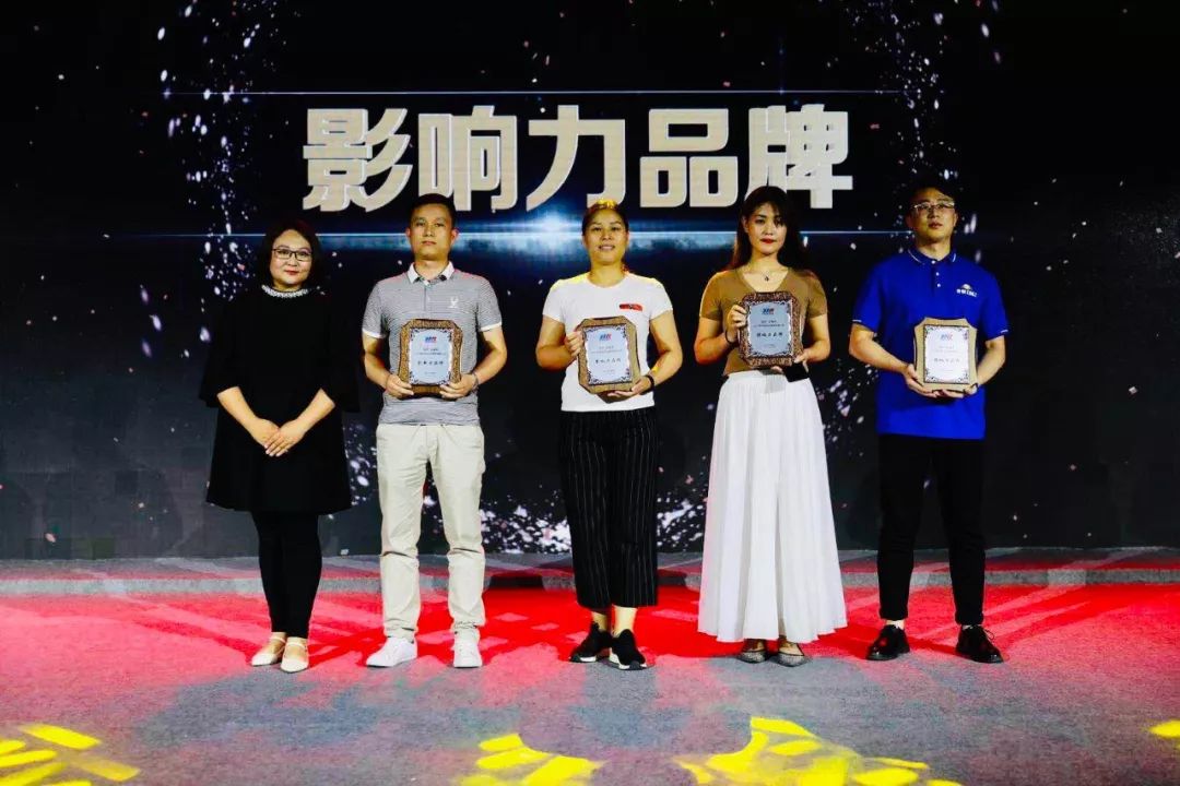 投票十佳他们的命运由你掌握