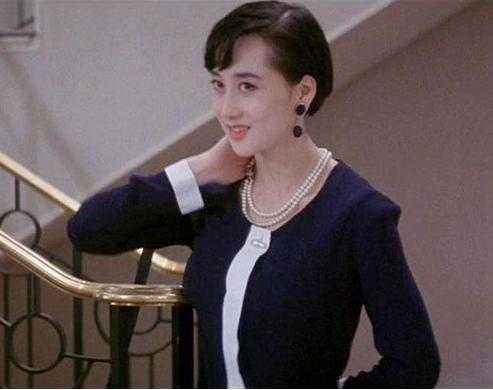 利智(nina li chi),1961年12月31日出生于上海,1981年随父移居香港.