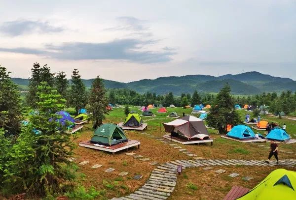 又到一年毕业季,川河盖景区暑期大放价啦!