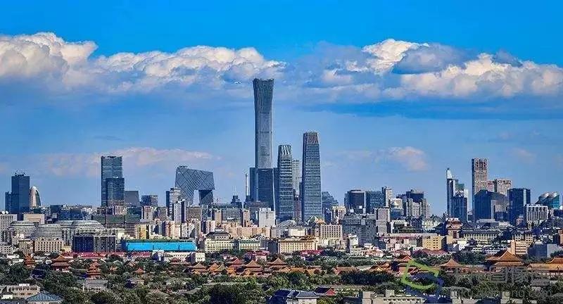 凭借前瞻性的区位,规划,产业及配套优势,成为潍坊未来发展的聚焦点,"