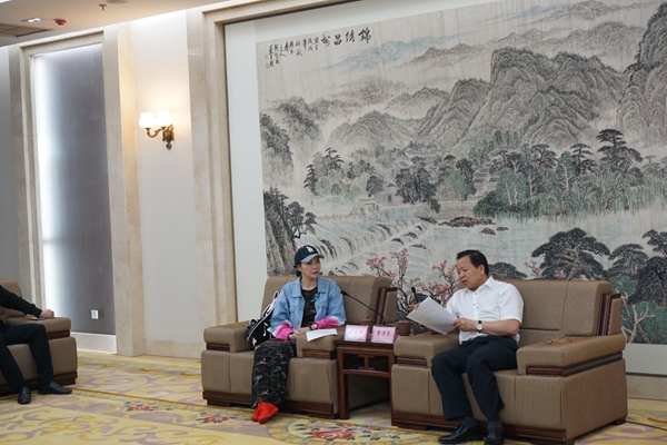 重庆:文化旅游联动挖掘历史沉淀 影视促进区域经济新一轮发展_荣昌