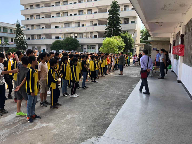 阳山县市场监督管理局联合青莲镇人民政府开展禁毒宣传入校园宣传活动