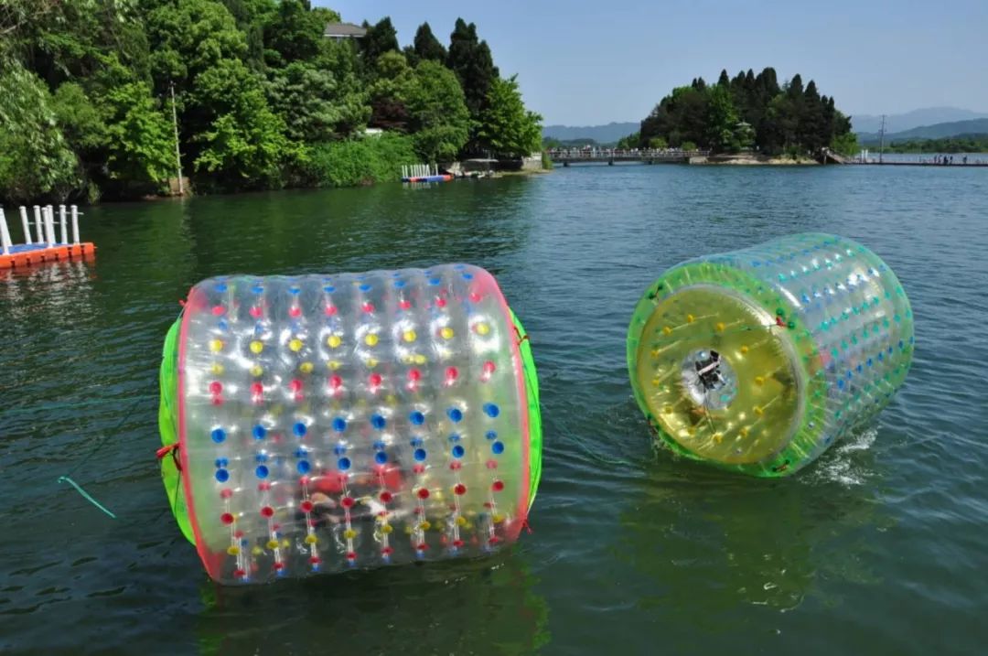 极限飞跃年轻人最爱的娱乐项目带给你飞一般的感觉~战地英雄长征路上