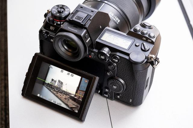 松下lumixs1相机评测微单重量级王者