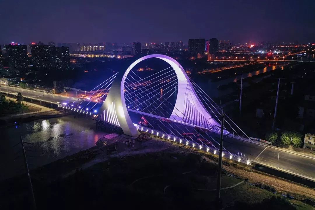 新大运河桥亮了