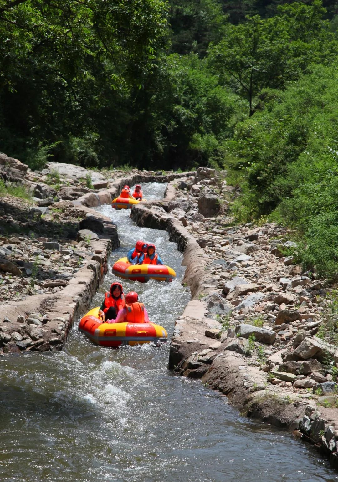 无漂流不夏天速来九仙山峡谷漂流与浪共舞