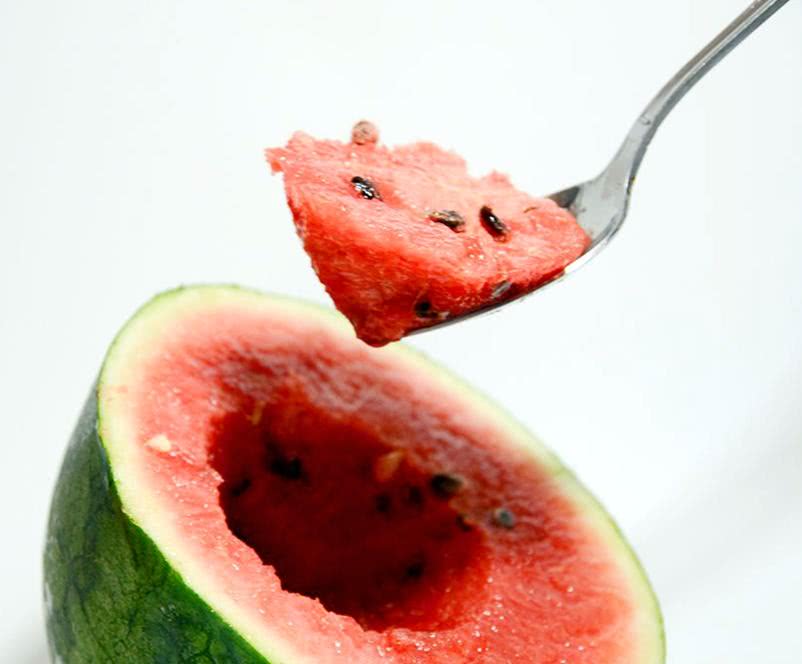 "勺子挖才过瘾"的水果,图3酸到牙打颤,图4甜成小公主!_西瓜