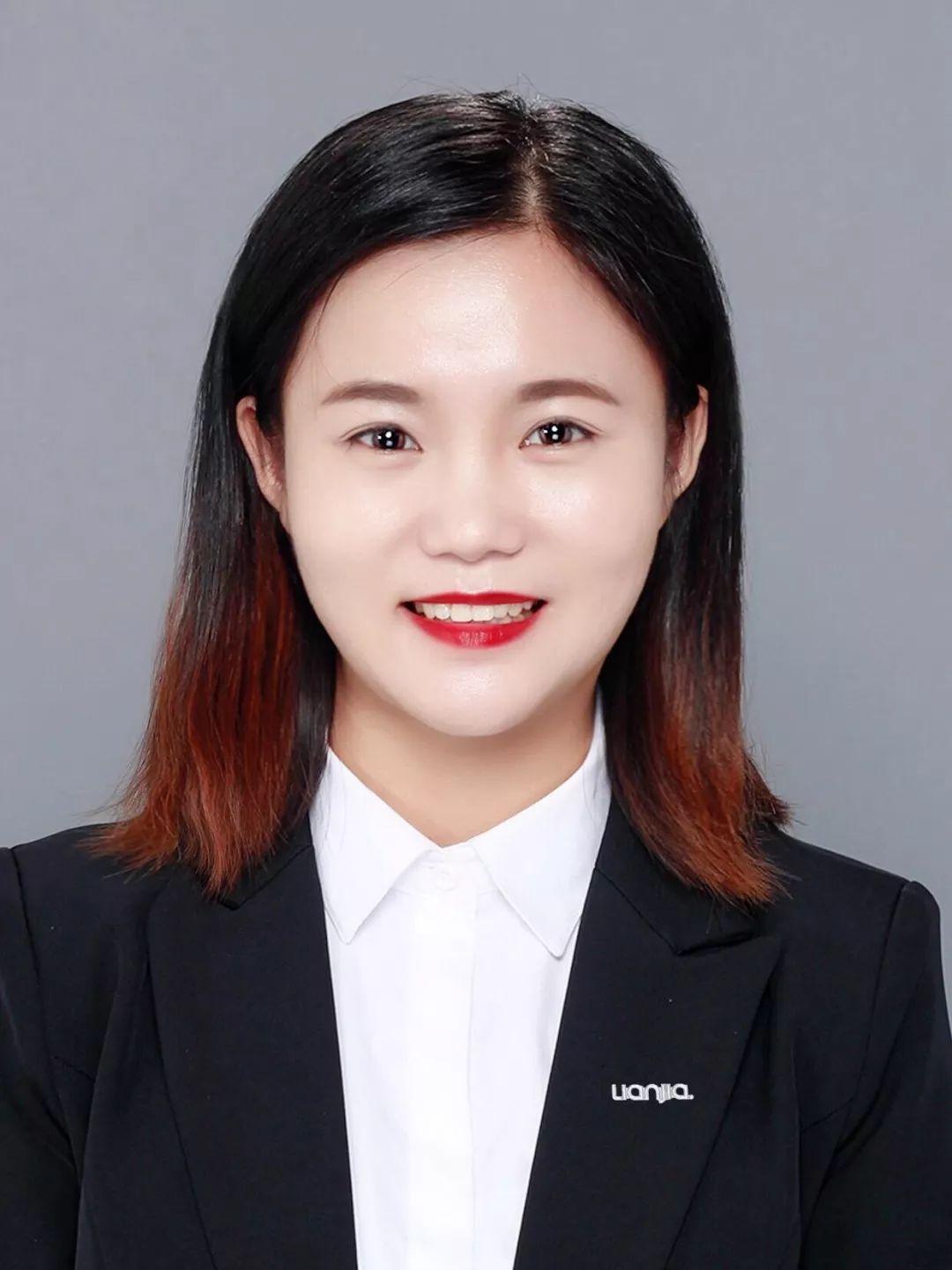 单一套房子带看10次没有租掉放弃亲友眼中稳定的工作选择做房产经纪人