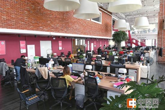 网上丝绸之路采访团走进小红书北京总部:"郑州模式"在京复制推广