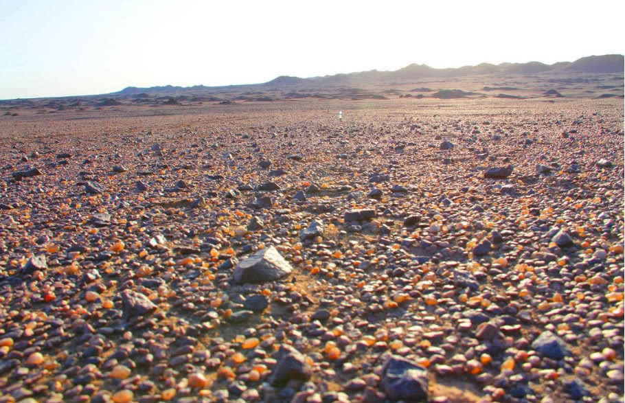 中国最值钱的湖:满地宝石无人知,发现时已损失20亿_玛瑙