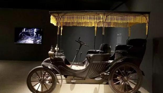 中国头号古董汽车奔驰公司欲高价收购遭拒