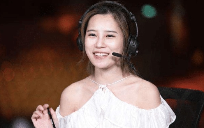 吃鸡女解说谈康帝事件:一个朋友损失七位数,康帝只是冰山一角