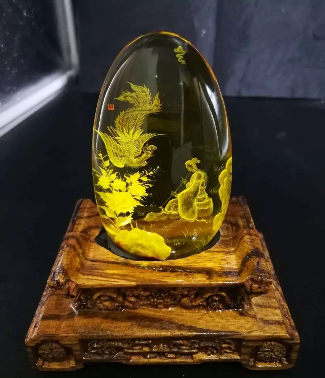 图赏阴雕篇这些艺人雕刻师果然厉害竟然把琥珀给雕活了