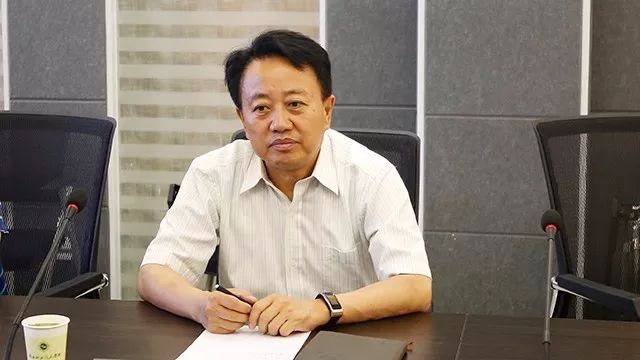 平顶山工业职业技术学院院长李树伟一行到商丘职业技术学院考察交流
