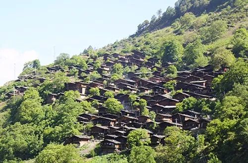 【边疆党旗红】赞!这份脱贫"套餐",让云南古老傈僳族村寨实现"同乐梦"