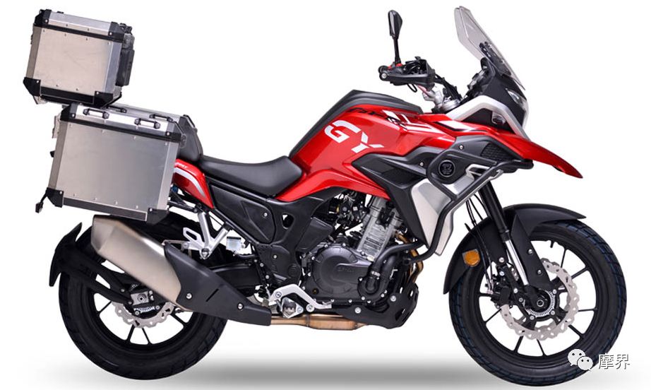 建议零售价15万国产拉力车