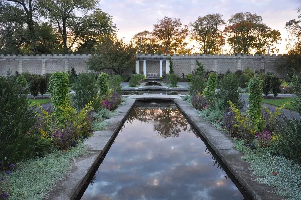 玻璃顶火车无限风光罗马园林看爱情殿堂