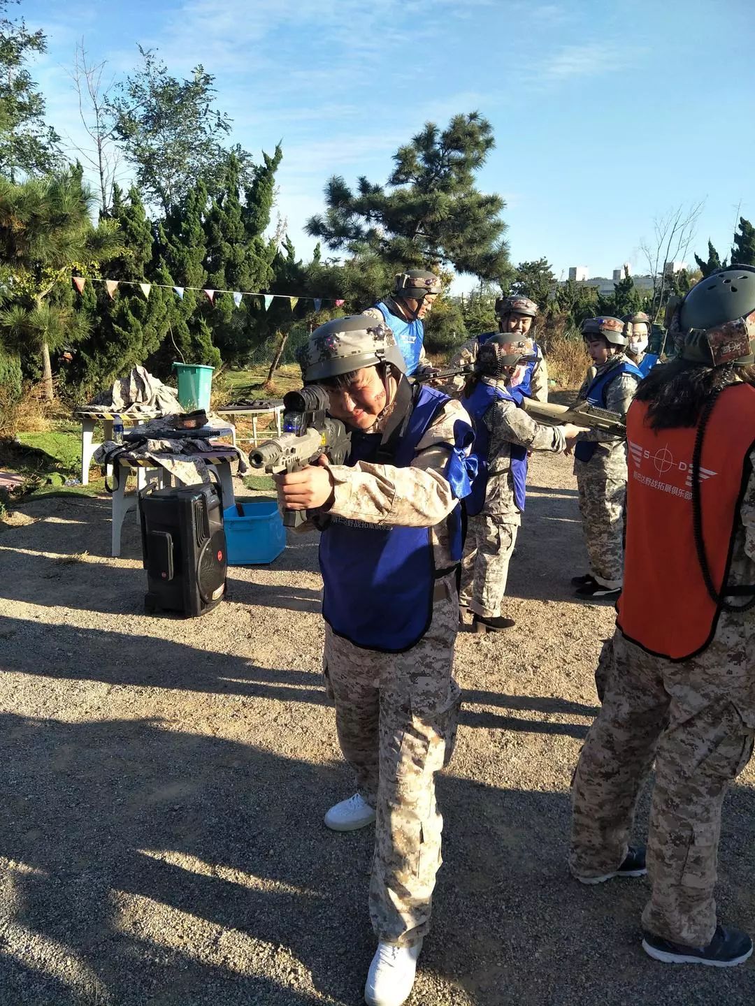 时间调整|邀您参加真人cs全程免费还有精美小礼品哦_活动