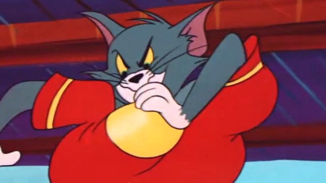 猫和老鼠汤姆给自己的衣服里面放气球假装是肌肉被杰瑞识破